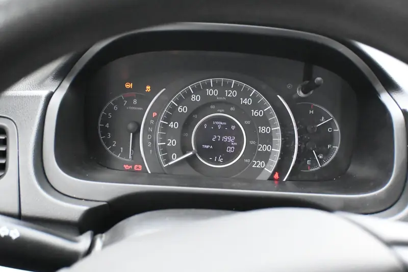 2013 HONDA CR-V LX — photo 7