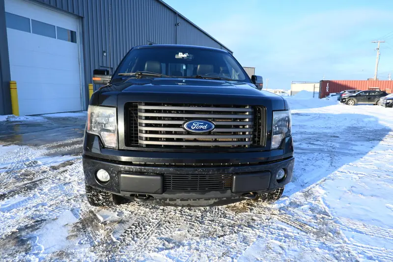 2011 FORD F-150 — photo 8