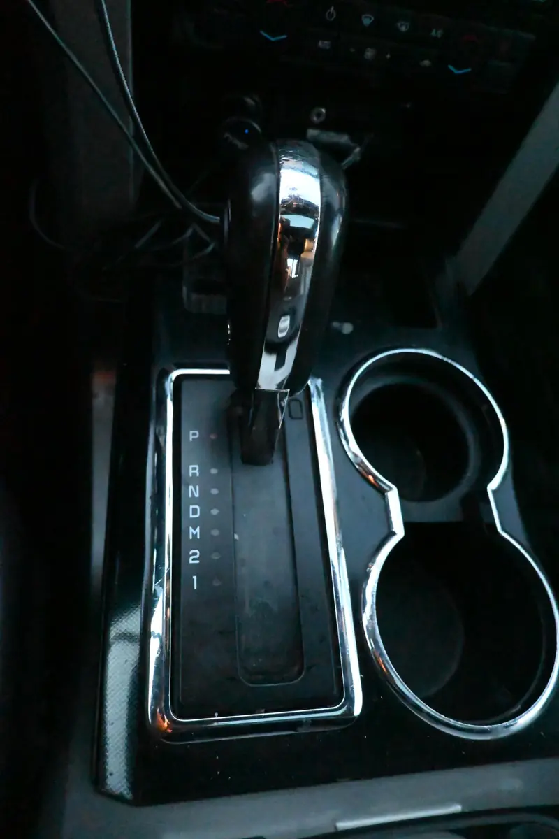 2011 FORD F-150 — photo 21