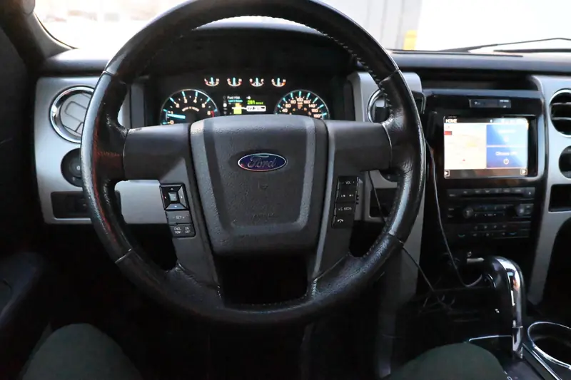 2011 FORD F-150 — photo 22