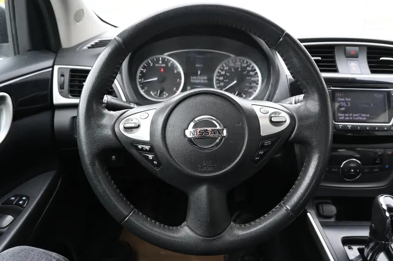 2018 NISSAN Sentra SV — photo 20