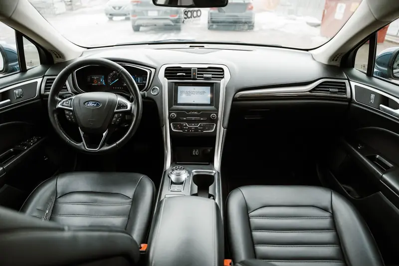 2019 FORD Fusion SEL Hybrid — photo 13