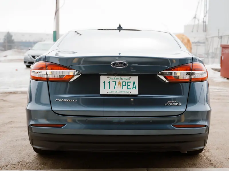 2019 FORD Fusion SEL Hybrid — photo 23