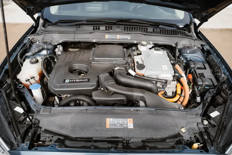 2019 FORD Fusion SEL Hybrid — photo 24