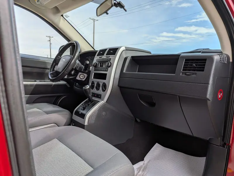2008 JEEP Compass Rallye — photo 21