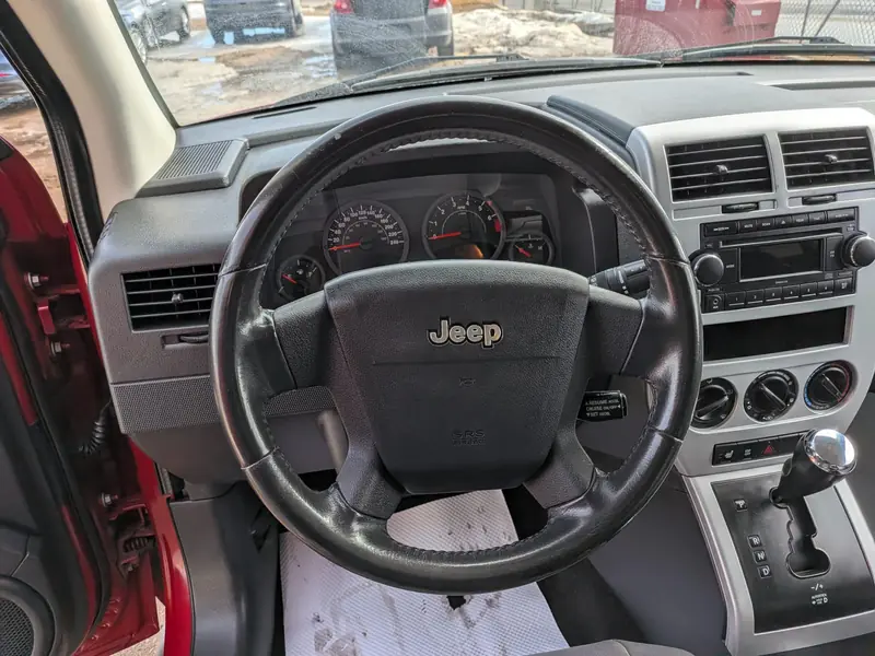2008 JEEP Compass Rallye — photo 23