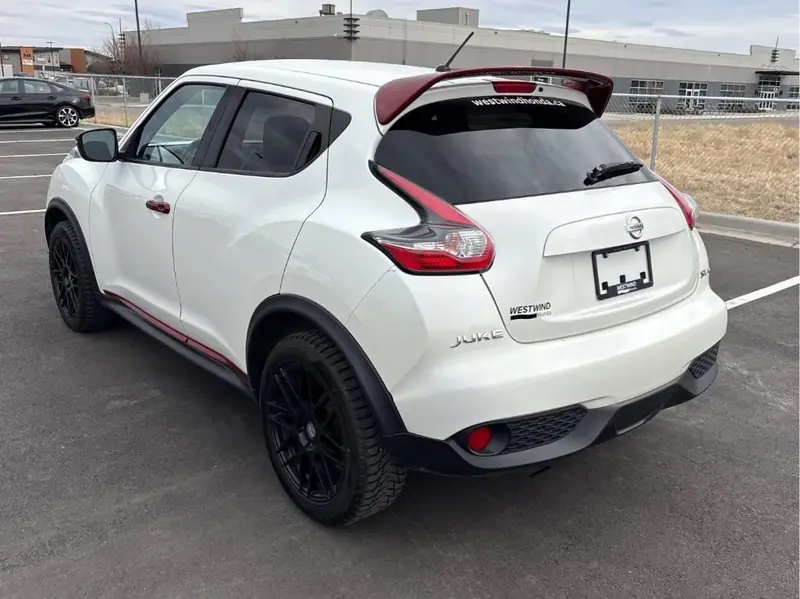 2016 NISSAN Juke JUKE 5dr Wgn CVT SV AWD — photo 11