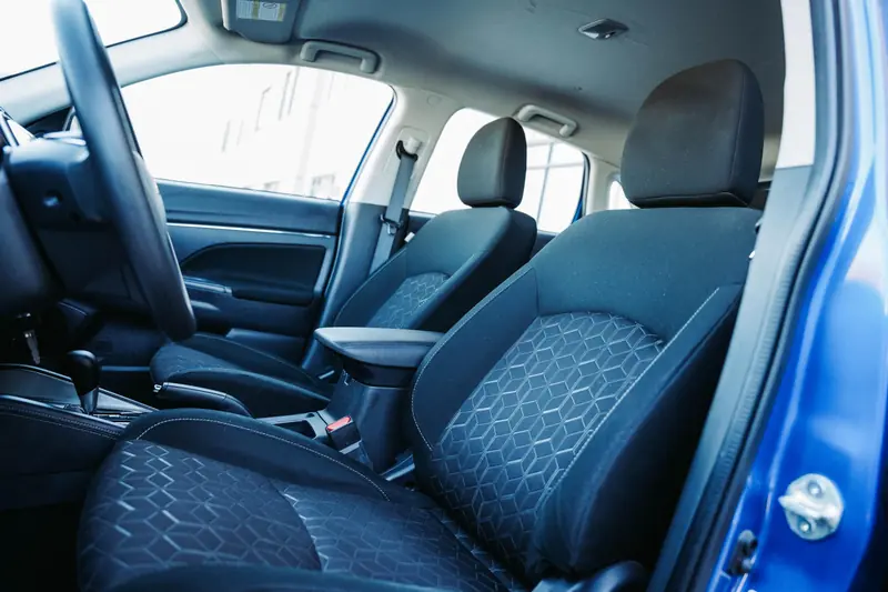 2024 MITSUBISHI RVR ES — photo 11