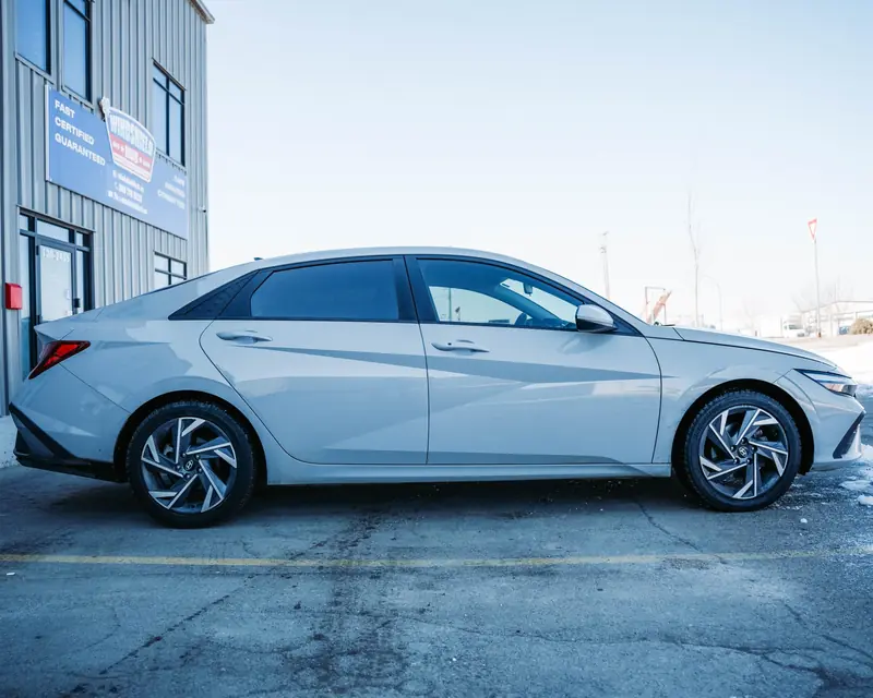 2024 HYUNDAI Elantra SEL — photo 7
