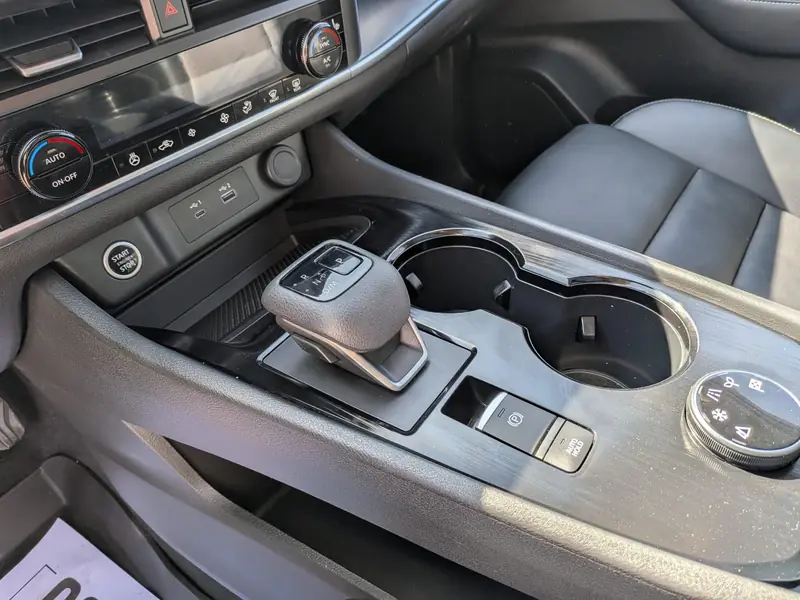 2023 NISSAN Rogue SV Midnight Edition — photo 22
