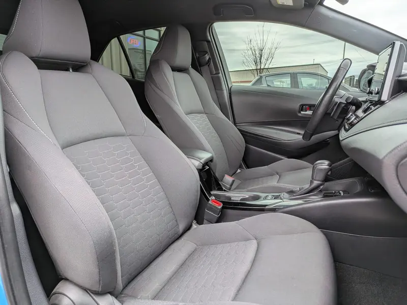 2019 TOYOTA Corolla SE — photo 11