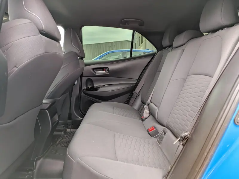 2019 TOYOTA Corolla SE — photo 17