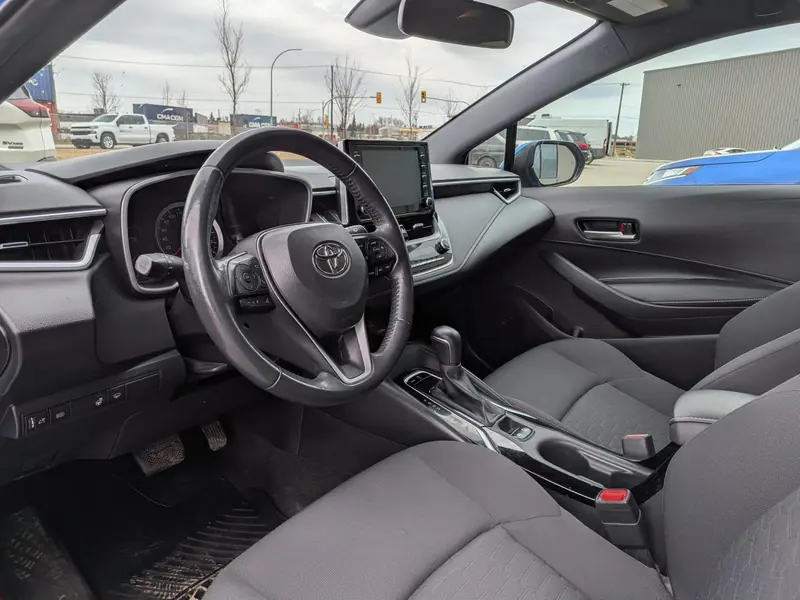 2019 TOYOTA Corolla SE — photo 21
