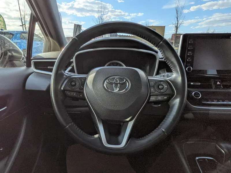 2019 TOYOTA Corolla SE — photo 15