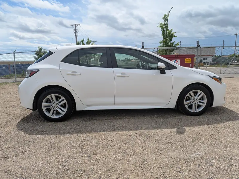 2019 TOYOTA Corolla SE — photo 6