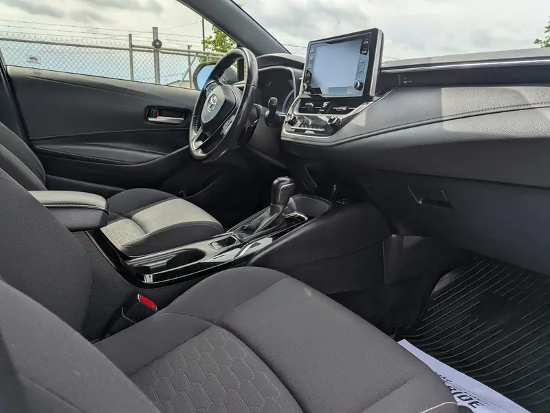 2019 TOYOTA Corolla SE — photo 14