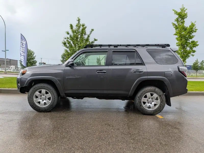 2016 TOYOTA 4Runner 4WD 4dr V6 SR5 — photo 7
