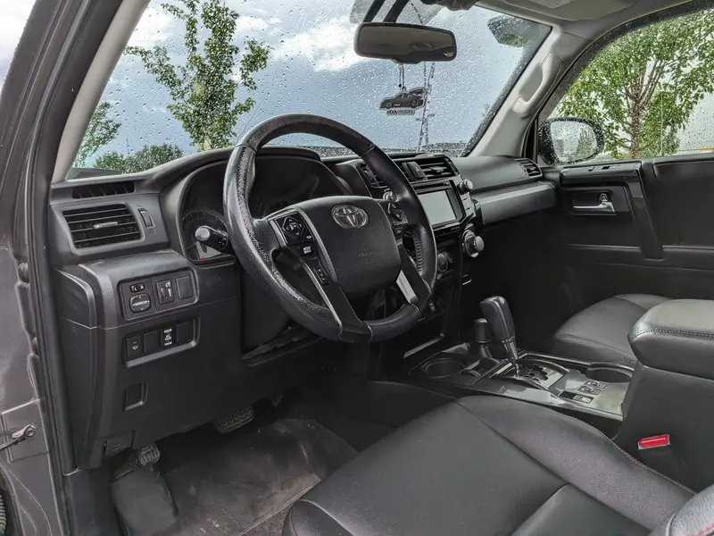 2016 TOYOTA 4Runner 4WD 4dr V6 SR5 — photo 8
