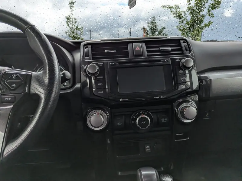2016 TOYOTA 4Runner 4WD 4dr V6 SR5 — photo 12
