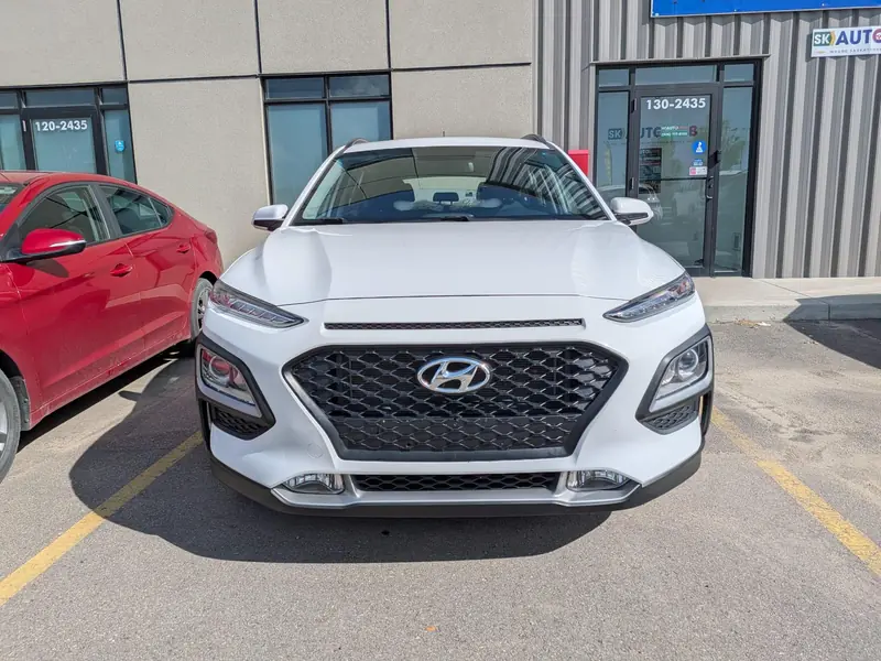 2021 HYUNDAI Kona SEL — photo 8