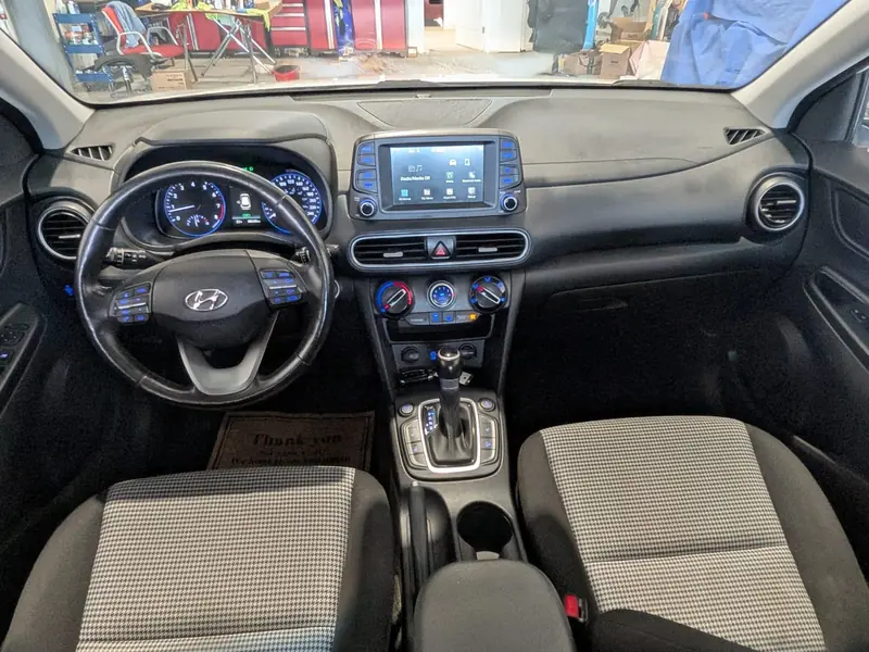 2021 HYUNDAI Kona SEL — photo 17