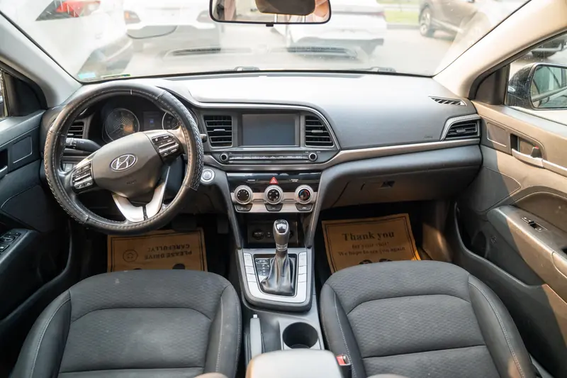 2019 HYUNDAI Elantra SEL Value Edition Limited — photo 10
