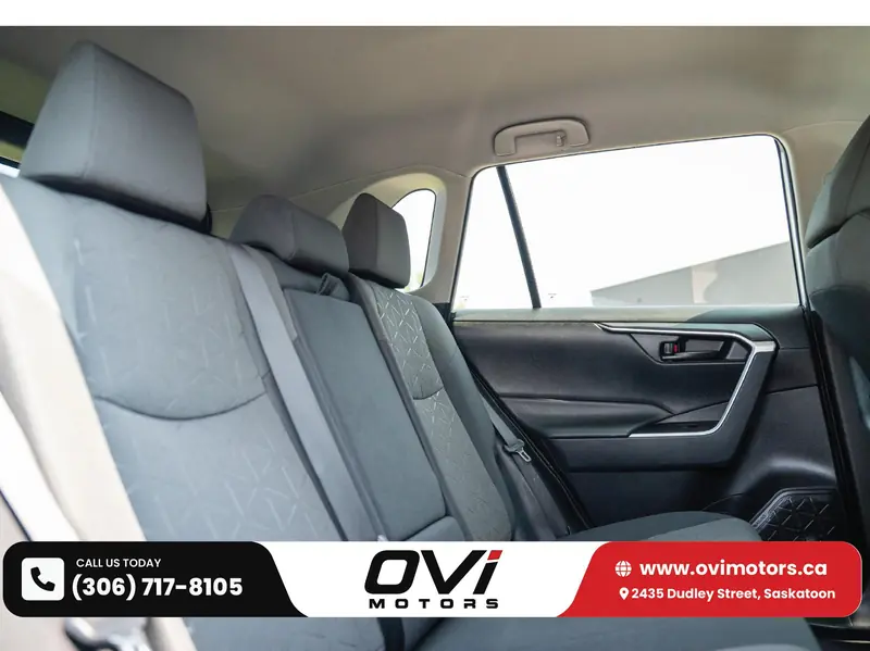 2021 TOYOTA RAV4 LE — photo 17