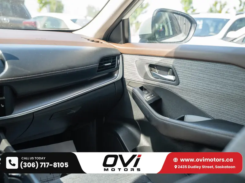 2023 NISSAN Rogue SV AWD Moonroof — photo 12