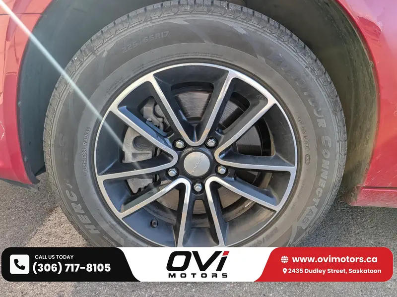 2015 DODGE Grand Caravan R/T — photo 16
