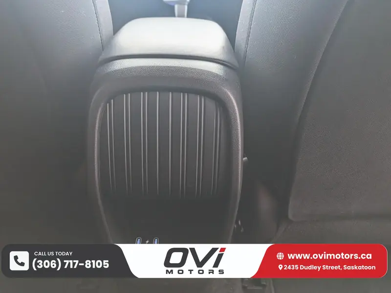 2024 HYUNDAI Kona PREFERRED — photo 13