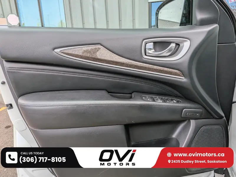 2013 INFINITI JX35 — photo 6