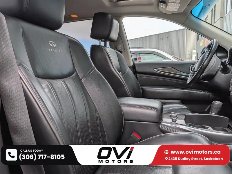 2013 INFINITI JX35 — photo 15